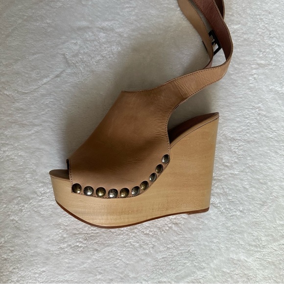 Jeffrey Campbell Heels - Picture 1 of 6